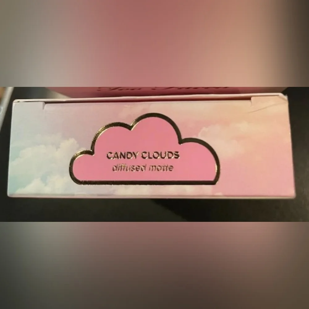 Too Faced Cloud Crush Blurring Blush Candy Cloud. BNIB